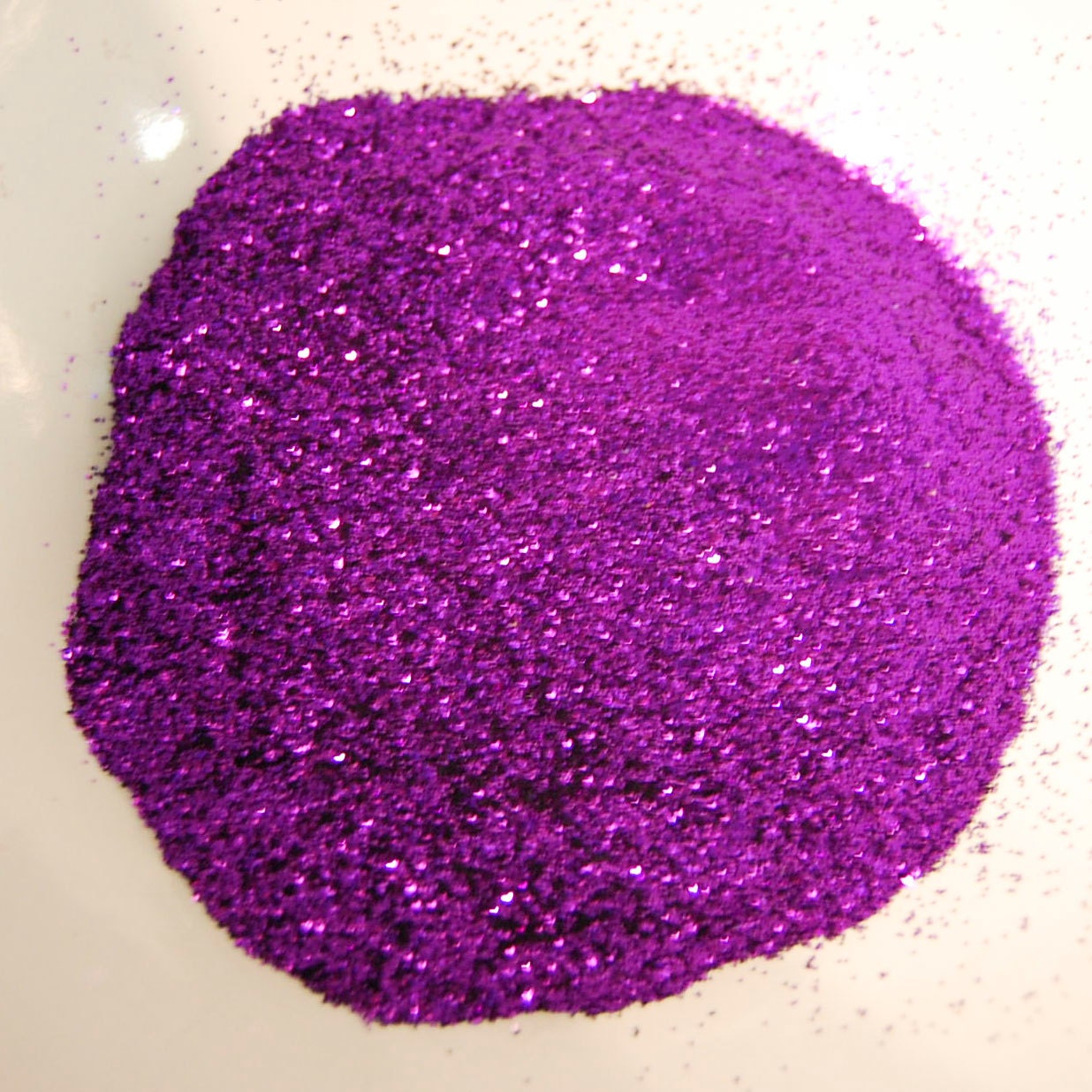 Light Purple SOLVENT RESISTANT Fine Glitter 0.015 Hex - 1 Fl. Ounce for Nail Art and Glitter Nail Polish
