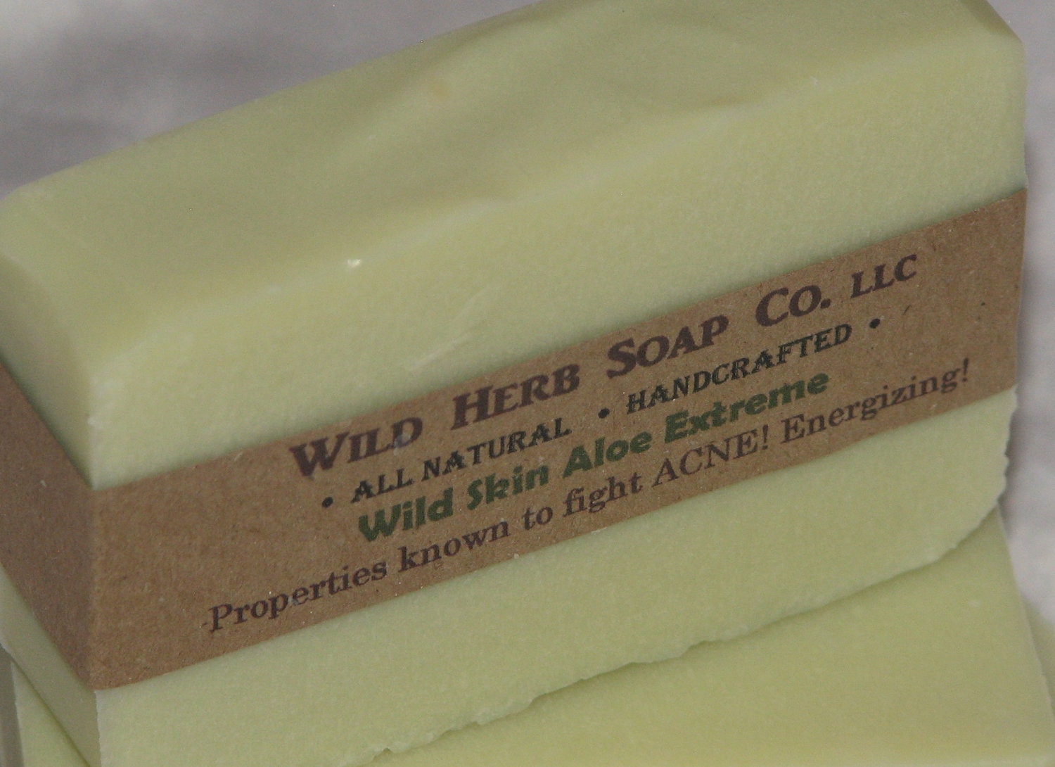 NATURAL DEEP CLEANSER Soap - with Aloe Vera - Cleans Pores - Made from scratch