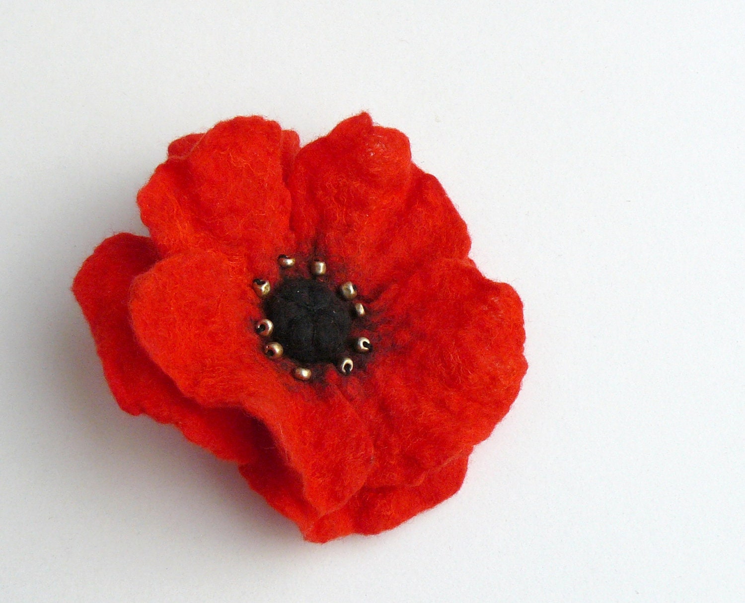 Memorial Day Poppy. Red Poppy. Felted wool flower brooch pin corsage flower felt poppy, scarlet red and black. Hair clip and brooch.