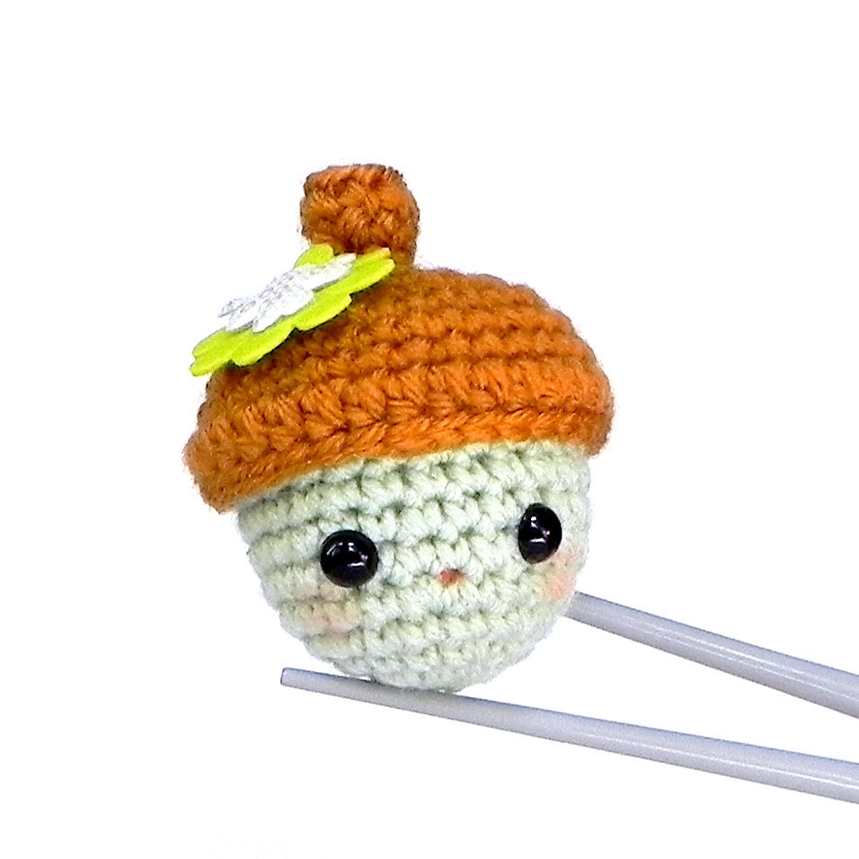 Lucky minty green acorn MochiQtie - Amigurumi mochi size crochet mini toy doll