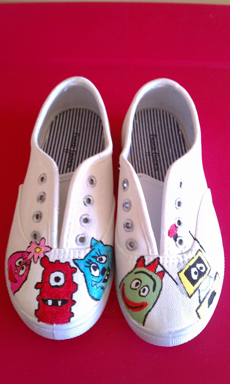 yo gabba shoes