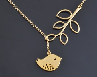 Sparrow pendant with branch connetor yellow goldnecklace.