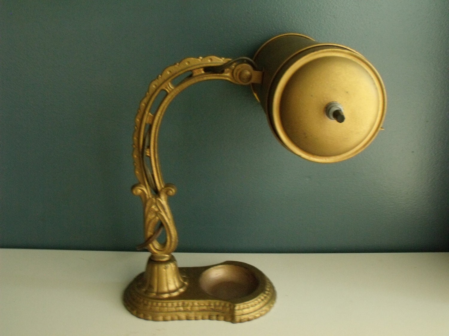 Antique Cast Iron Desk Lamp Bankers Hotel Piano Registration