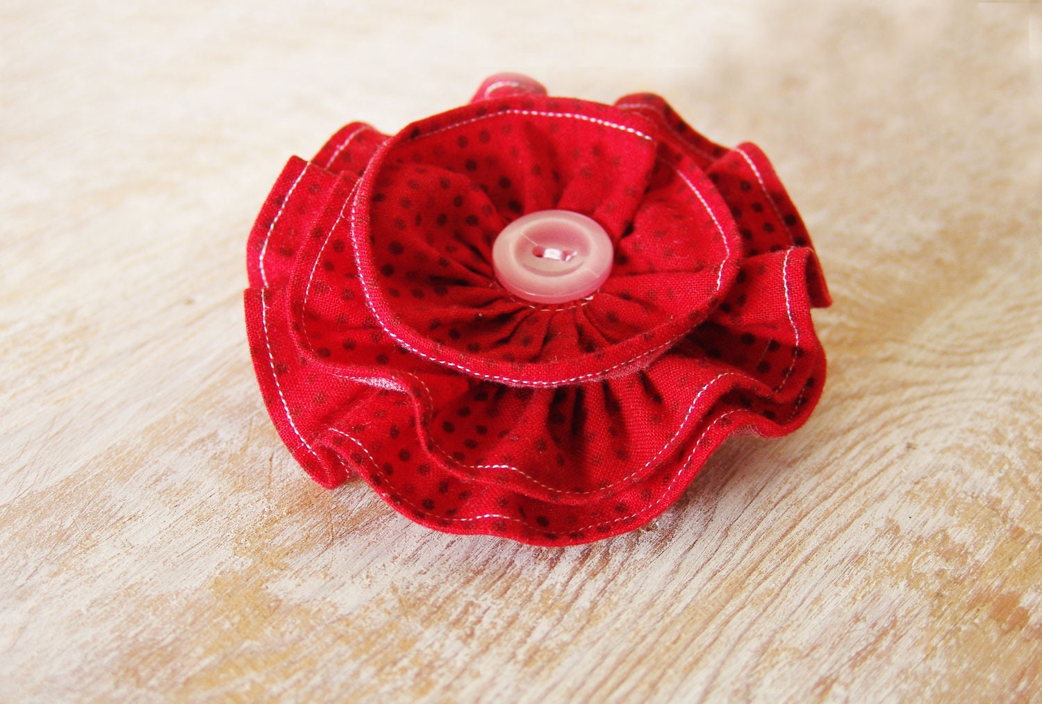 Red Valentines hair bow, girls Valentine red hair clip, girls Valentines Day accessory,kids, toddler hair clip, baby,