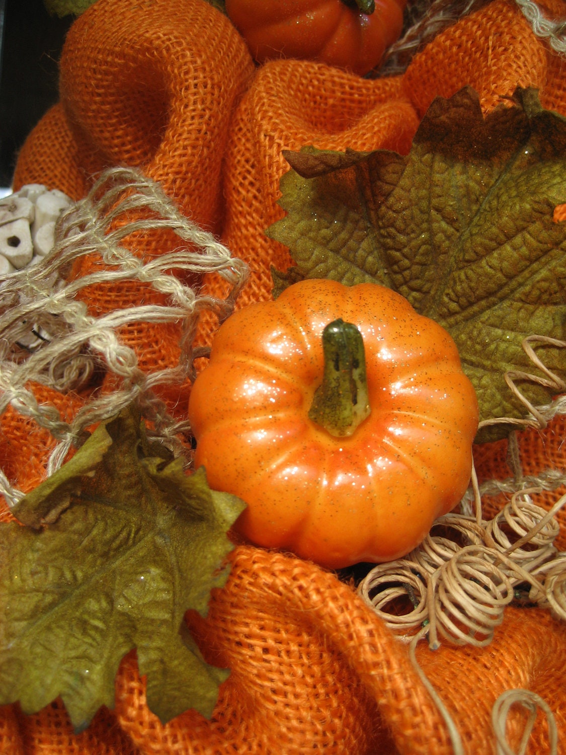 Natural ORANGE BURLAP HALLOWEEN Wreath