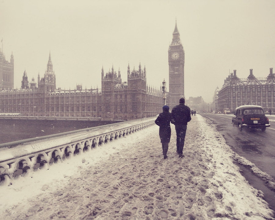 London love Photography, Winter, Snow, Romance, Couple, Black Taxi, Wall Decor