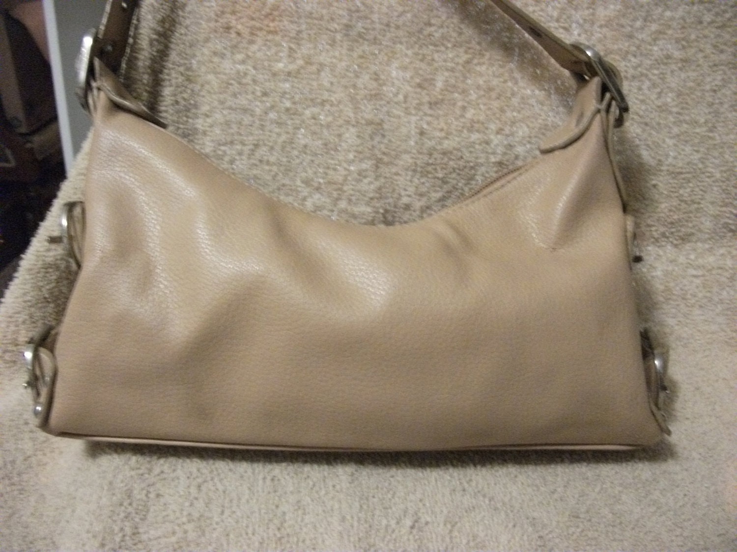 SALE 1/2 Price Vintage Ladies Tan Purse by St John's Bay Shabby Chic Now Only 2 USD