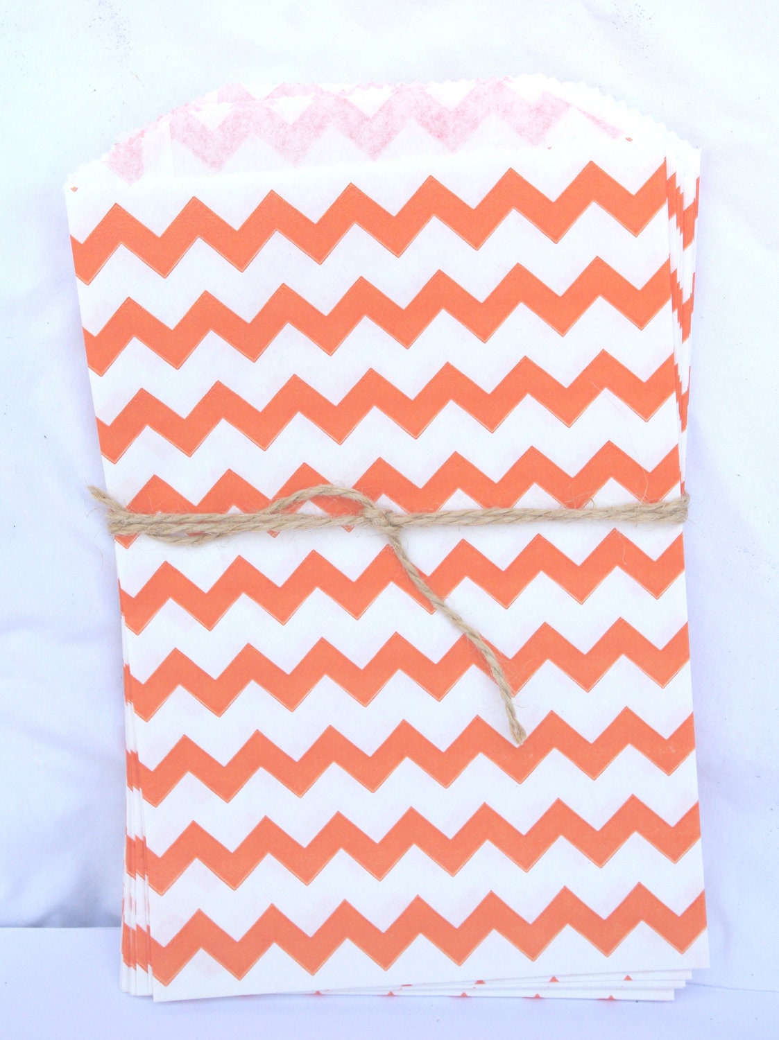 MeDiUM CHeVRoN PaTTerN PaPER BAGs-- Orange--party favors--gifts---weddings--showers--20ct Il_170x135