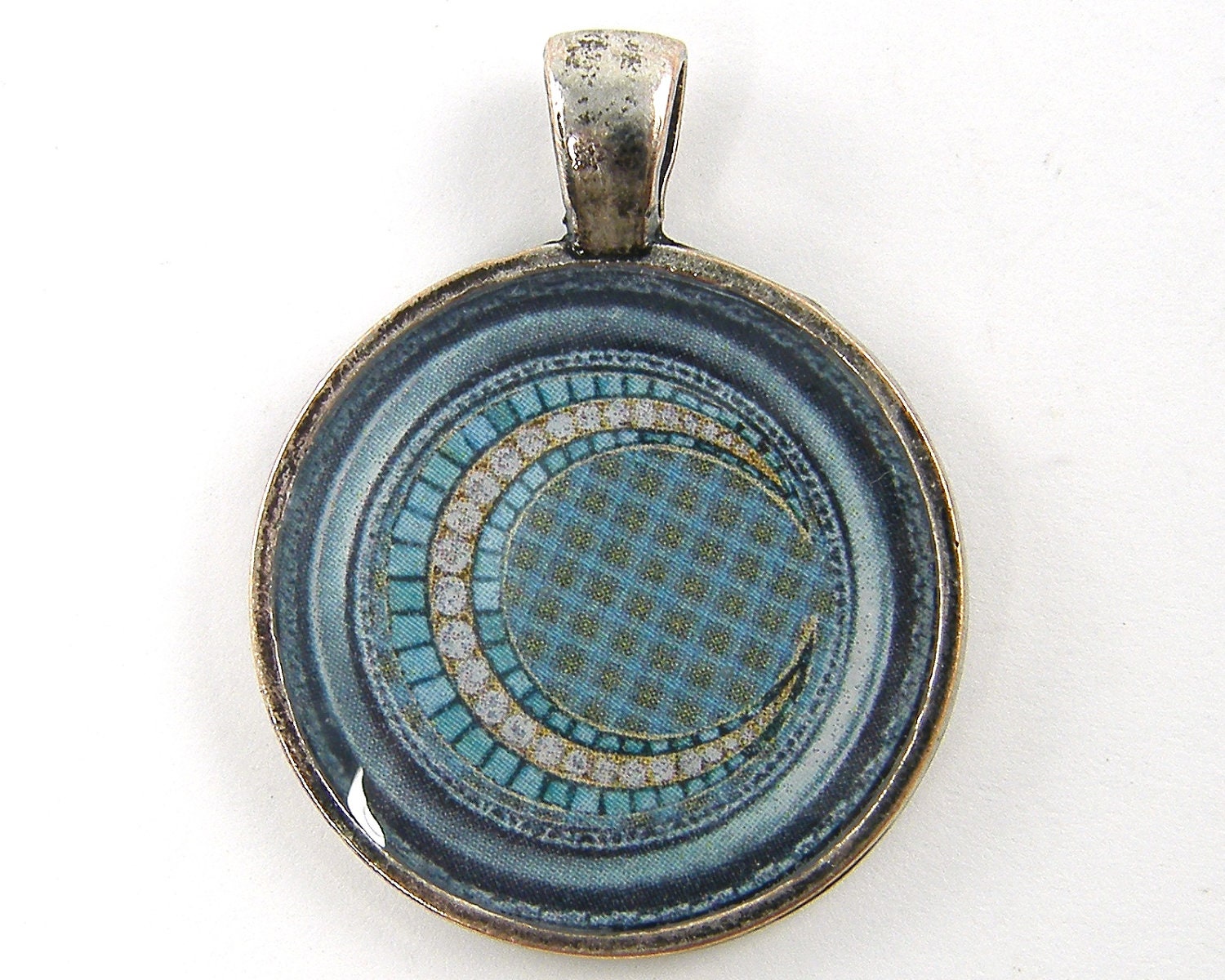 Crescent Moon Pendant - Vintage Jewel Photo Blue Teal Silver Brooch Round Resin Jewelry