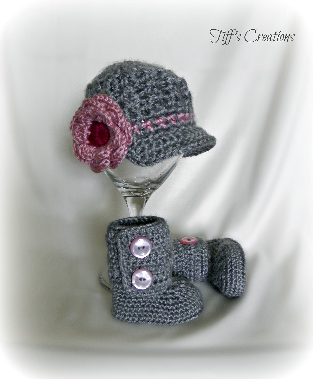 Perfect baby gift set - ankle booties and brimmed hat with 3D flower - grey and pink available in newborn - 12 months sizes