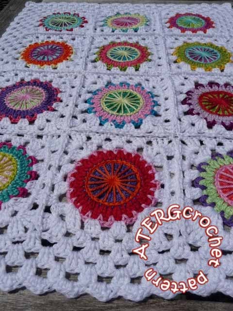 Crochet pattern circles in granny square by ATERGcrochet included pillow cover and placemat and afghan