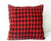 Kilim Pillow Cover - Plaid red and black Romanian kilim rug pillow case - upcycled vintage kilim runner rug - bohemian cushion pillow 20x20