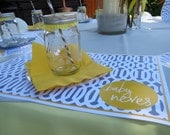 Trellis patterned custom paper placemats