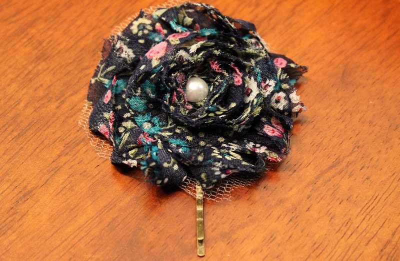 Shabby chic flower with pearl center, blue,pink and cream print on bobby pin, very cute, great gift