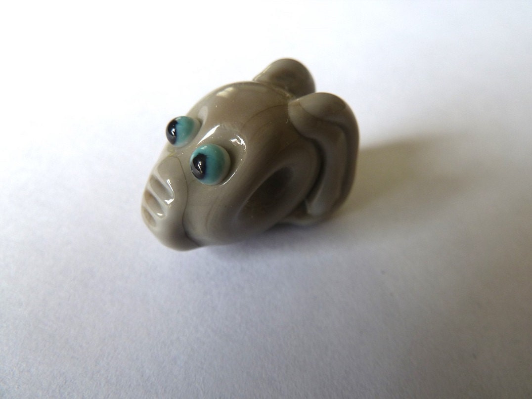 handmade lampwork glass bead, elephant BHB