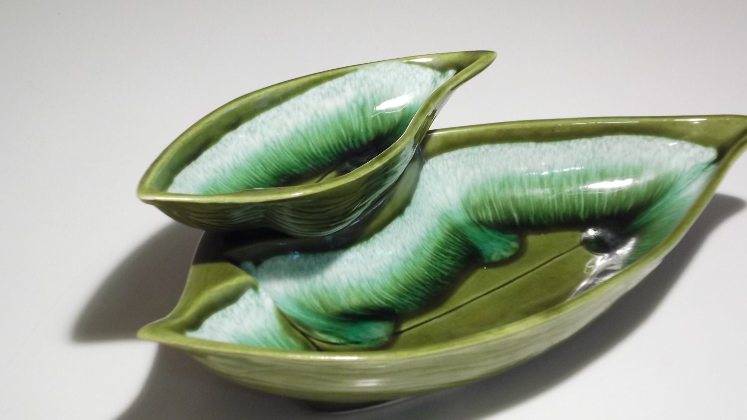 Ceramic Santa Anita Ware Perfect Condition Rare 2 Piece Set.