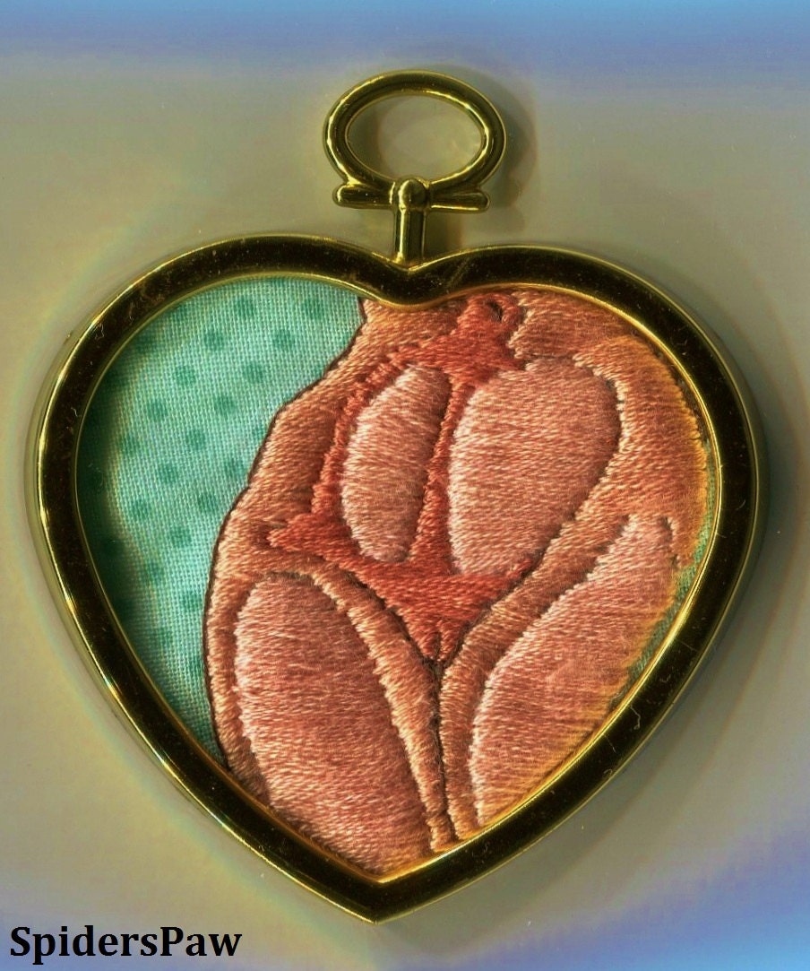 Vulva Love