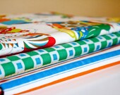Premium Crib Sheet Set--3 Fitted Crib Sheets (Looks Like Rain Noah's Ark Animals)