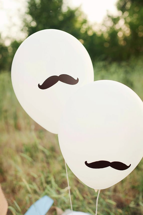 BROWN Mustache Party Balloons - Set of 12