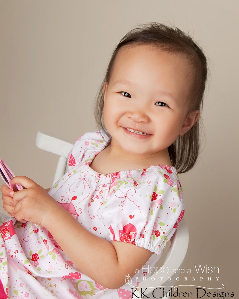 2-Piece Set Dress and Capris - Sweet Pea Tea Party Dress - Toddlers Short Sleeve Tunic - Girls Clothing Pattern - Shabby Chic - 12M to 6T