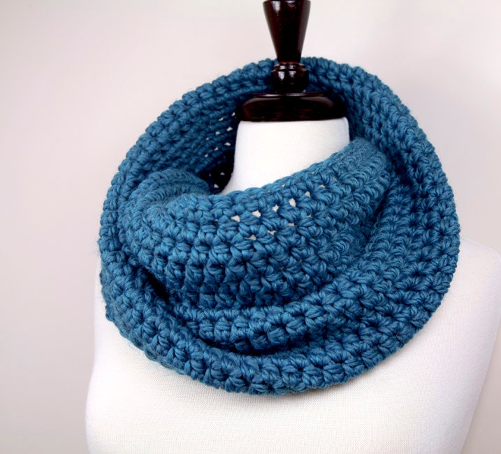 SALE - OOAK Cerulean Blue Super Soft Chunky Warm Handmade Crochet Cowl Neckwarmer in Luxury Merino Wool, Unisex Fall Winter Accessory