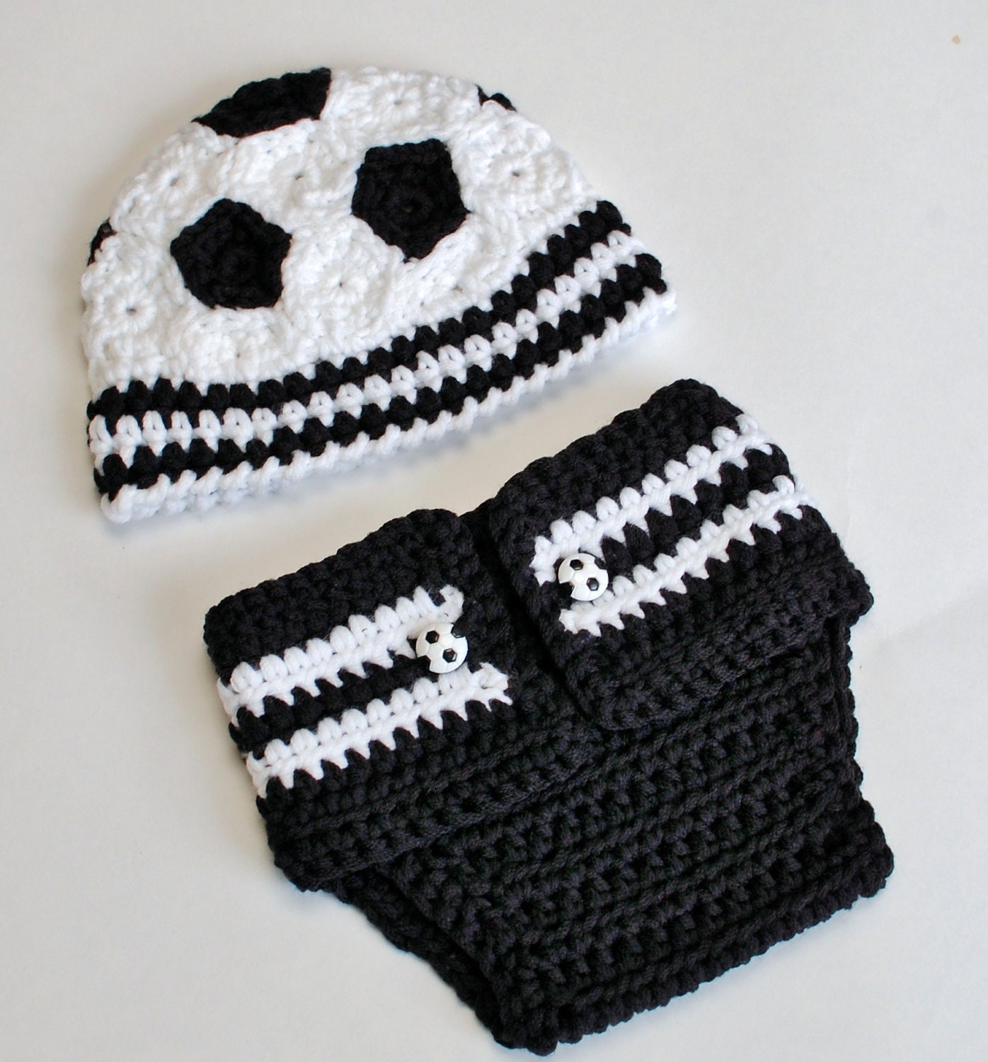 Immediate Download - Newborn Soccer Hat and Diaper Cover Crochet Pattern - Great Photo Prop