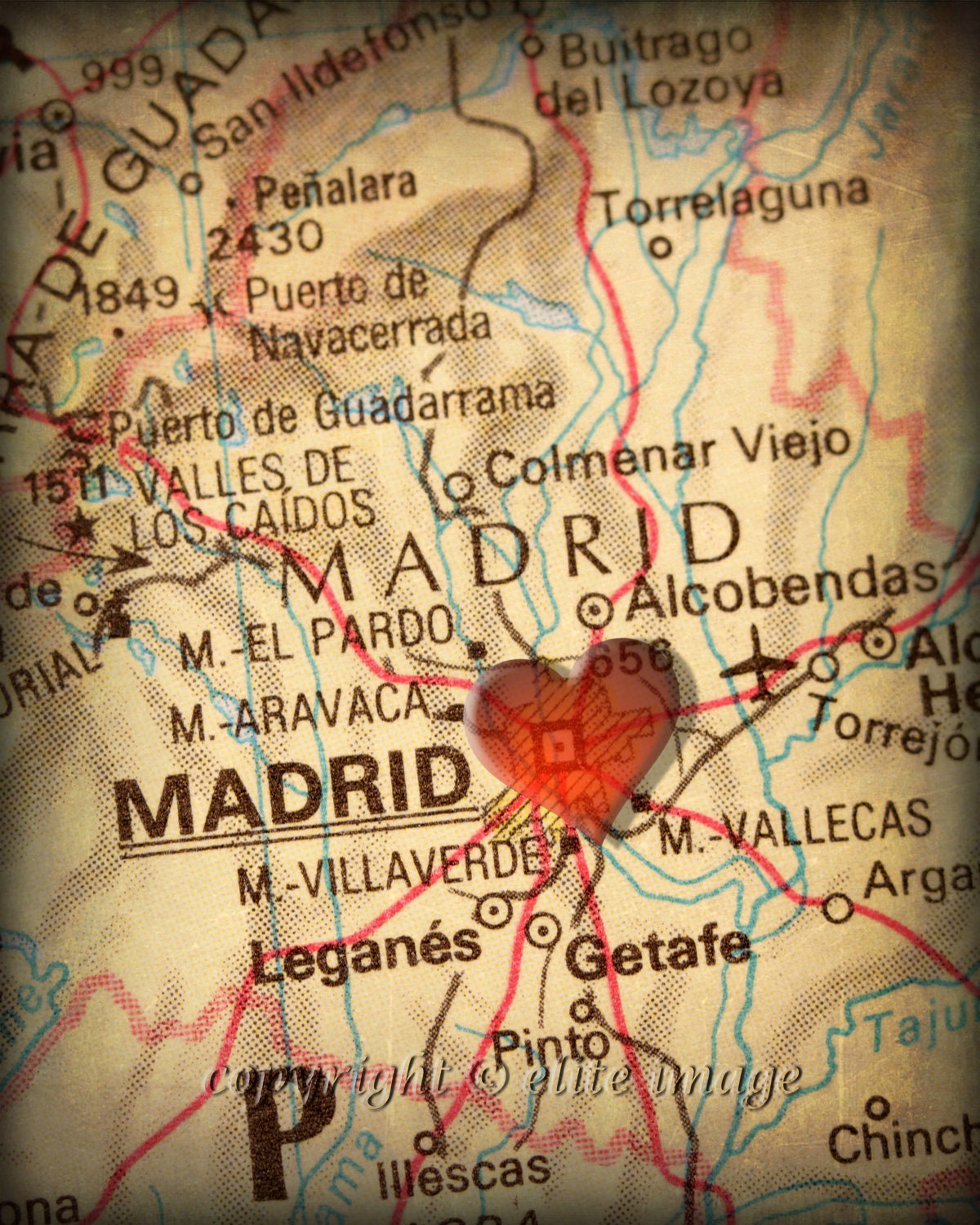 8x10 MAP of MADRID Spain with a Heart Shape with a Grunge Vintage Border - 8x10 Photograph - EliteImage