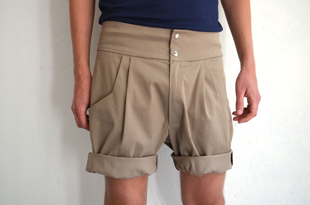 mens shorts, fashion, menswear, beige cotton chino shorts, slacks, summer, trouser