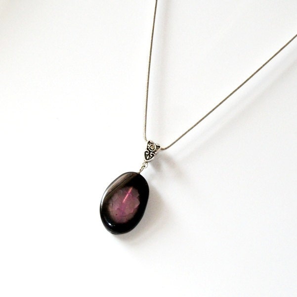 Dragon's Vein Agate Necklace - Pendant, Purple, Autumn Jewelry,  Fall Fashion, Woman''s Jewelry
