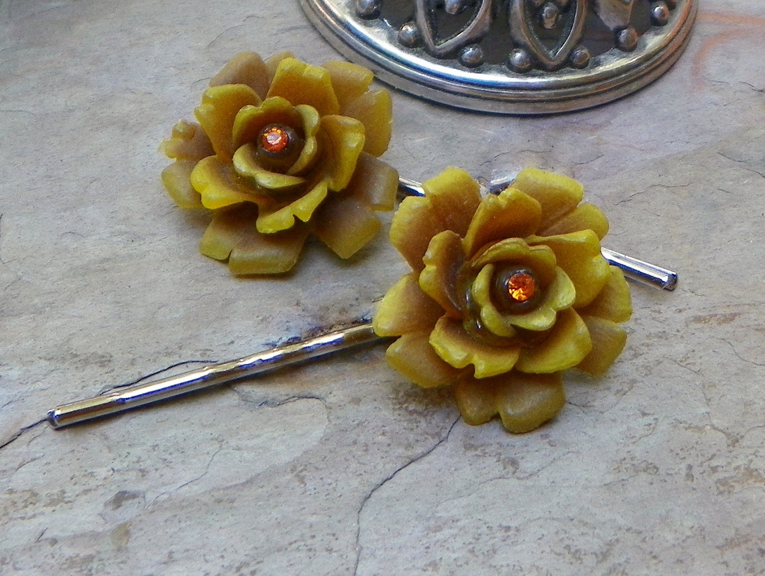 Unique Vintage W Germany Mustard Bobby Pins