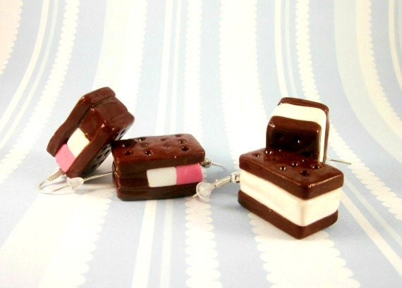 Ice Cream Sandwich Earrings - Handmade Polymer Clay Earrings - Mini Dessert Earrings - Summer Earrings - Kawaii Earrings - Cute Earrings