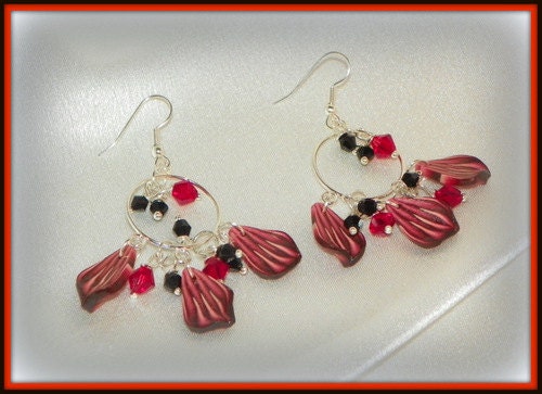 Earrings - Dangle Black and White Earrings