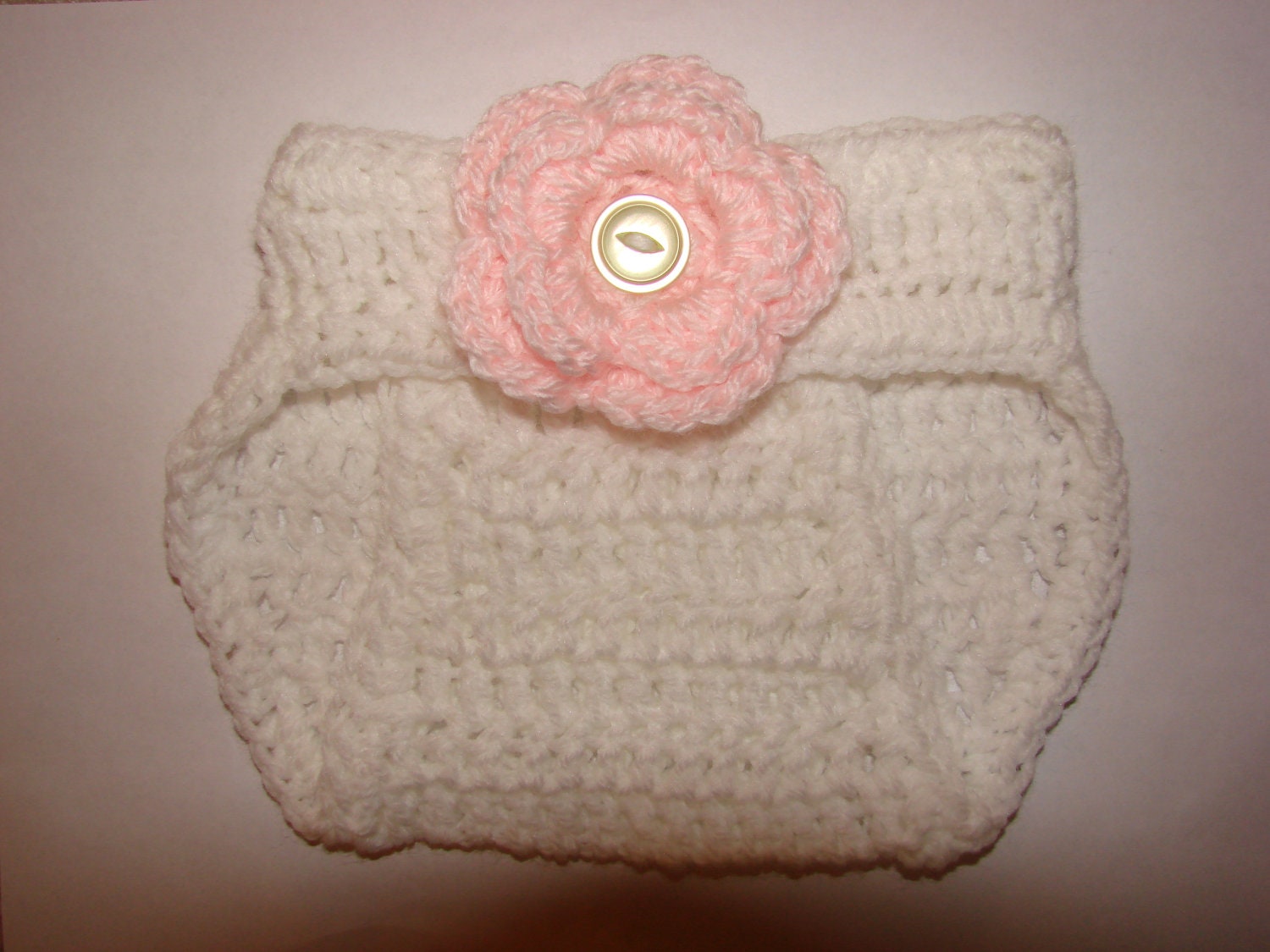 Baby girl diaper cover crochet white with pink flower and green button 0-3M Photo prop shower gift