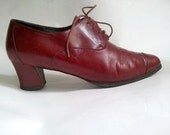 burgundy heels oxford size 6 us / 37 fr