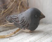 Snow Bird- polymer clay charm. black bird. grey.  Junco. rustic woodland. realistic bird jewelry bead. Jettabugjewelry