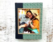 vintage book picture frame.  READABLE vintage book as unique photo frame.  Reader's Digest, 1983. green emerald kelly forest pattern