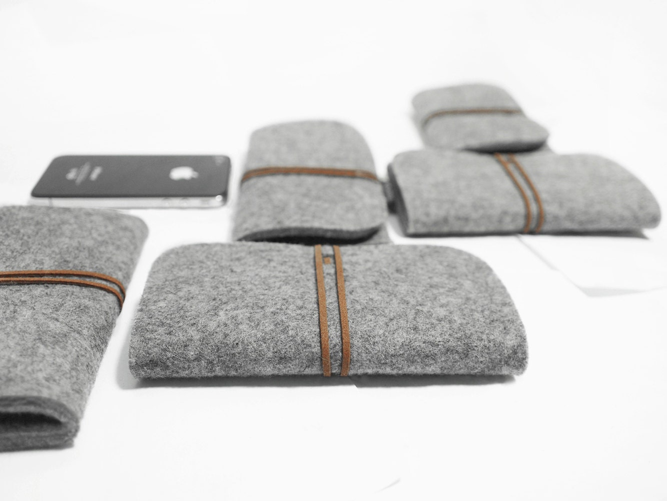 iPhone 4s Case, iPhone 4s Sleeve, iPhone Bag, iPhone Cover with Genuine Leather Strap-D4121