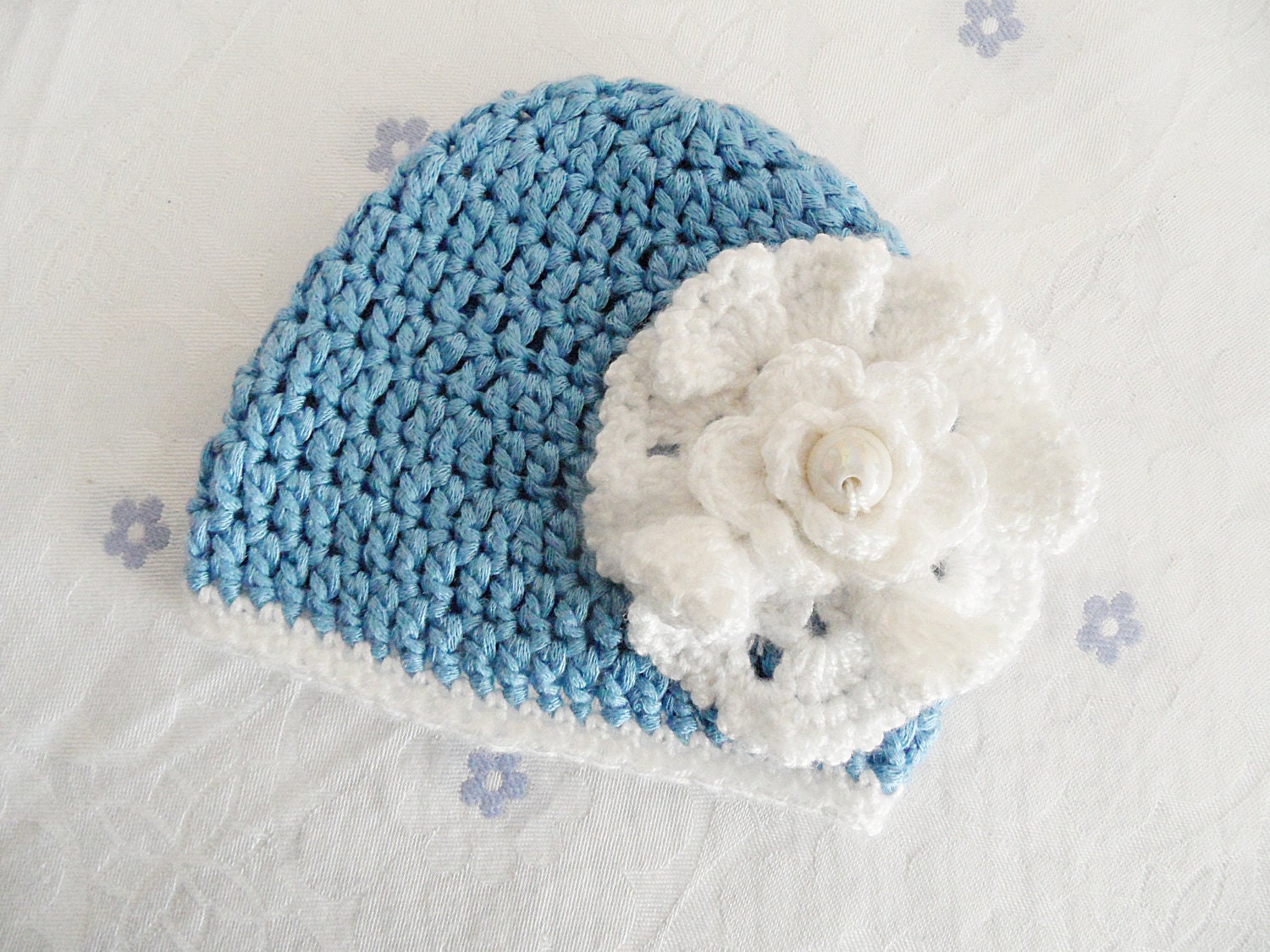 NEWBORN HAT, white and blue hat, crochet hat, baby hat,soft cotton,girls hats, christmas  trends, hat, happy.