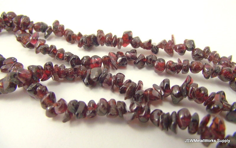 Garnet Chip Beads, 15 inch Strand, Mini Chips