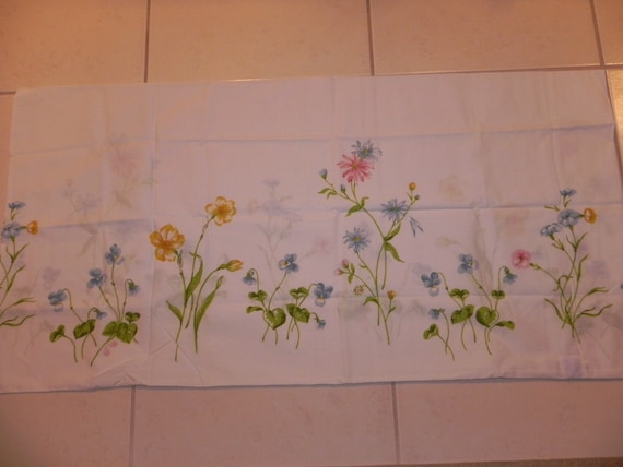 Pair of Floral King Springmaid Pillowcases