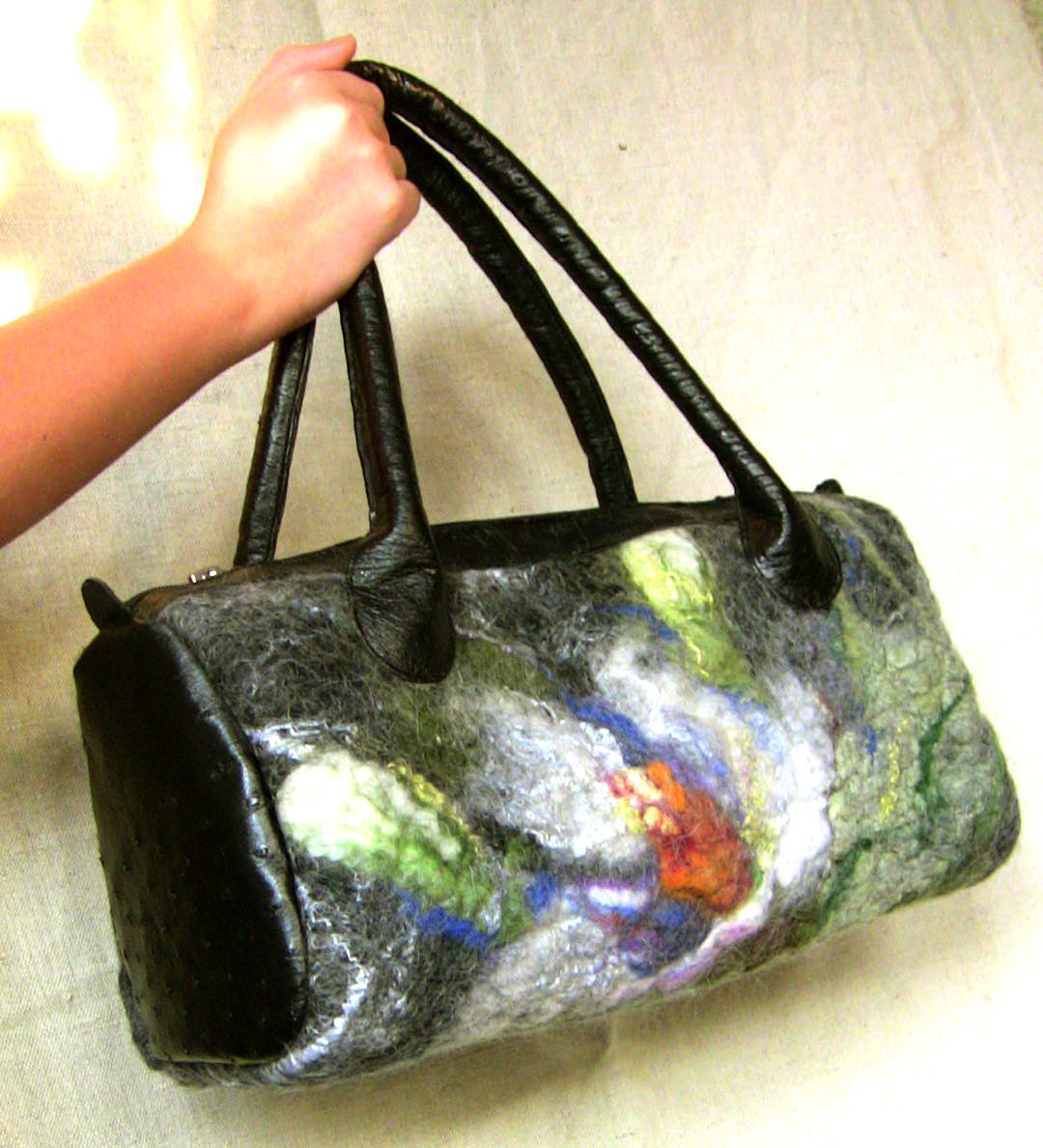 Felt Bag - Wool Hand Bags , Felted Wool Purse,, Wet Felted Bags Ostrich Leather Handbag Black & White tone