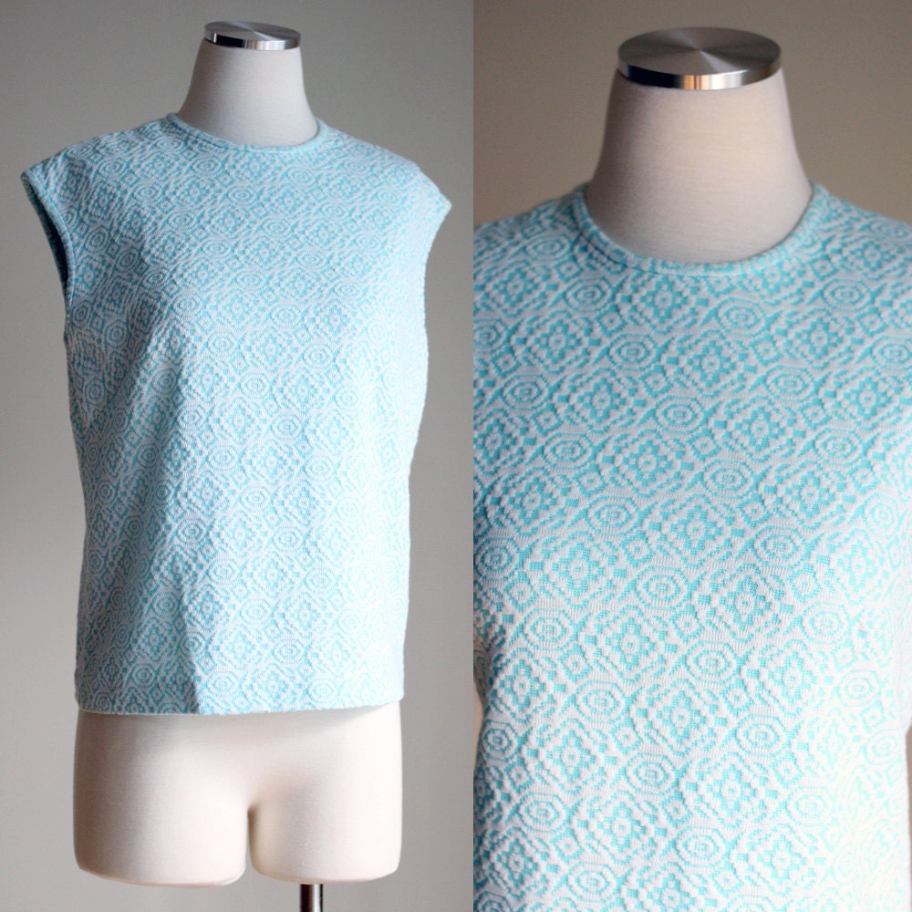 Vintage 1960s Mod Deadstock Top - Blue and White Textured Knit - Sleeveless - Size Medium / Large