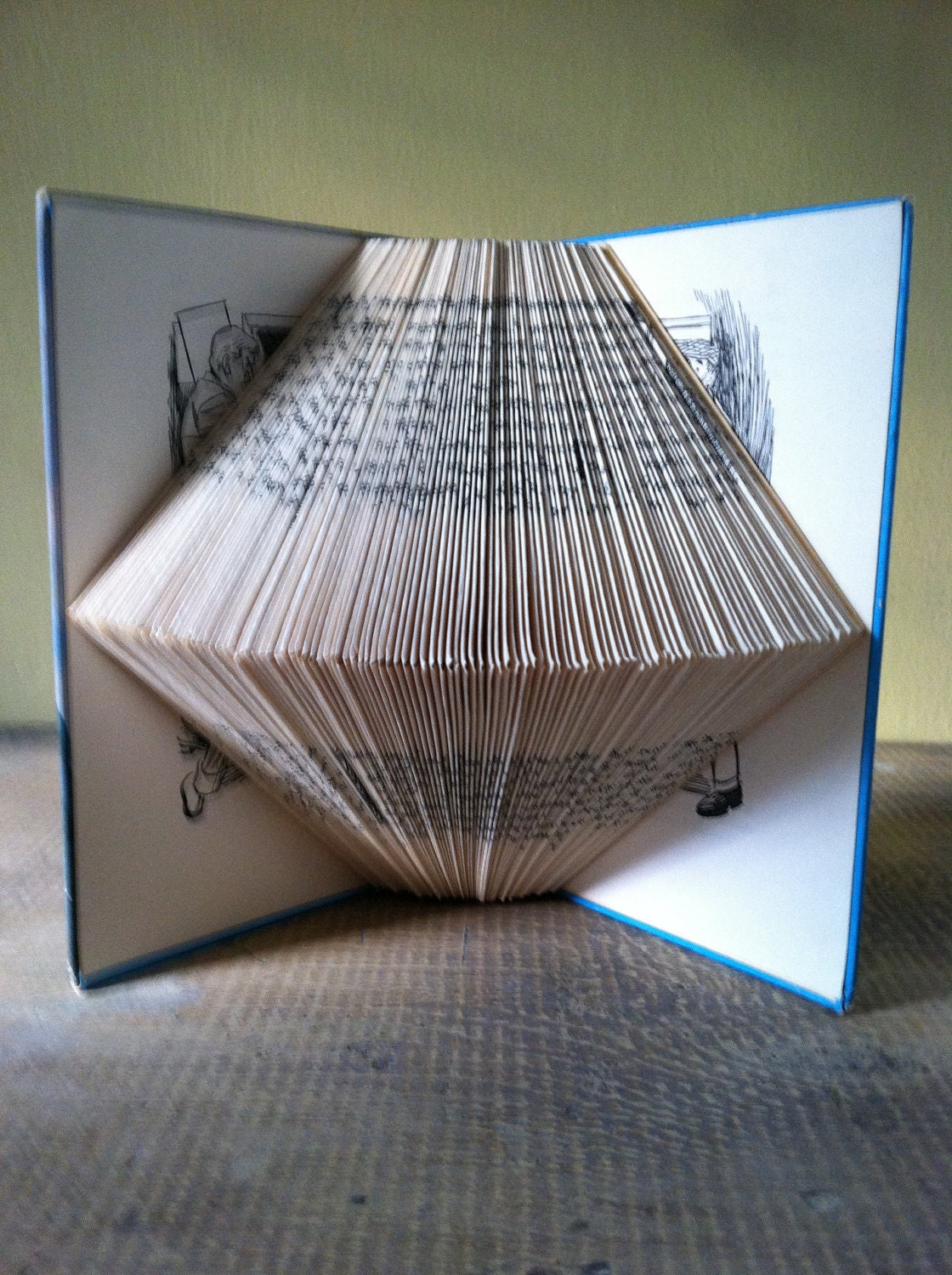 The Hardy Boys' Detective Handbook Folded Book Art