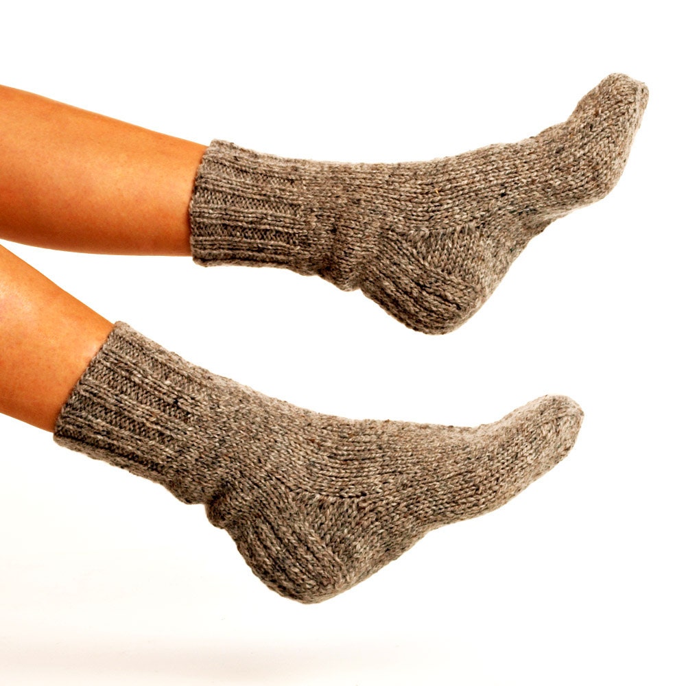 WOMAN WOOL SOCKS "Touring back roads".  Hand knitted from natural grey sheep wool yarn. Great for hiking - CozyLT