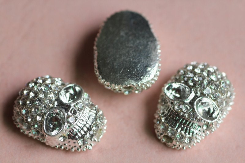 5pcs18x13x8mm white rhinestone silver bottom alloy skull bead,pave charm skull jewelry bracelet bead