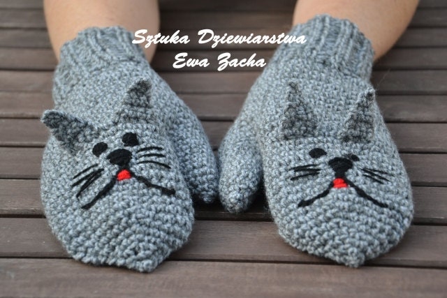 Grey Cat  Animal  Crochet Mittens/ gloves in handmade-warmers