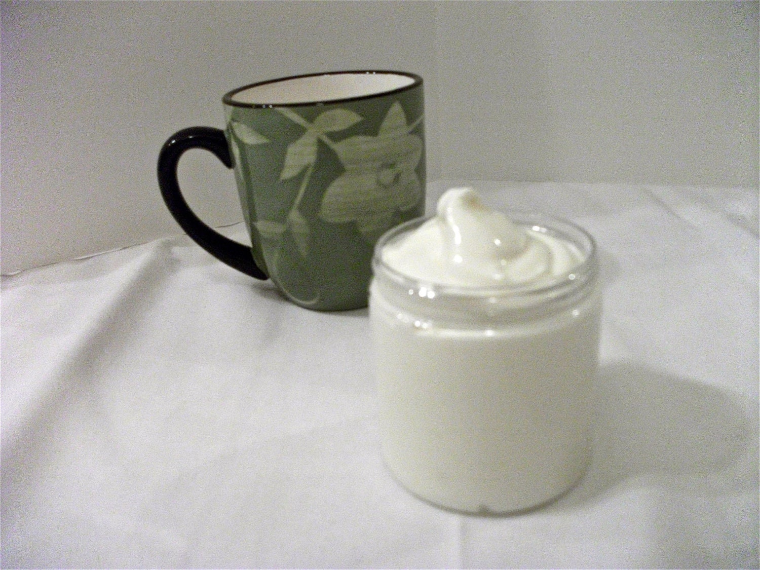 Beauty Product Skin Care Moisturizing Body Butter 16 oz