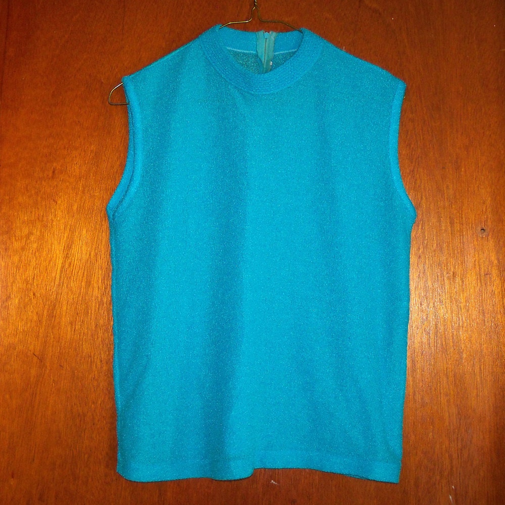 SALE Vintage Turquoise Women's 1950s Collared Sleeveless Shirt