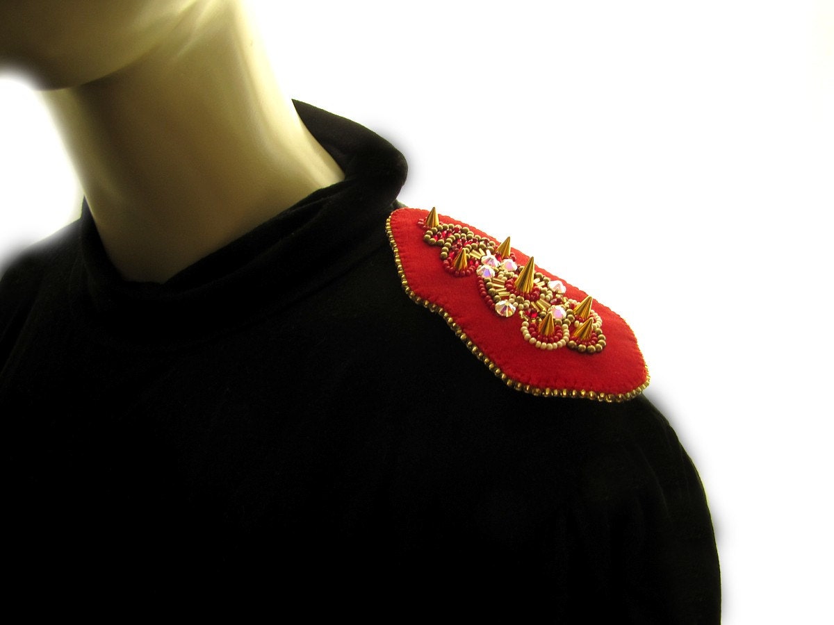 SALE Reincarnation Epaulet Brooch