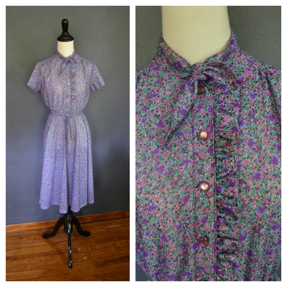 1970's Floral Secretary Dress / Purple Short Sleeves with Neck Tie / size small